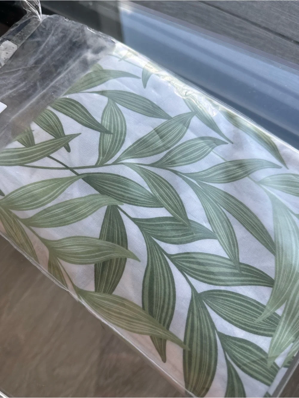 THE COMPANY STORE Tulum Leaf Cotton Percale King Sham Moss Green MSRP $40